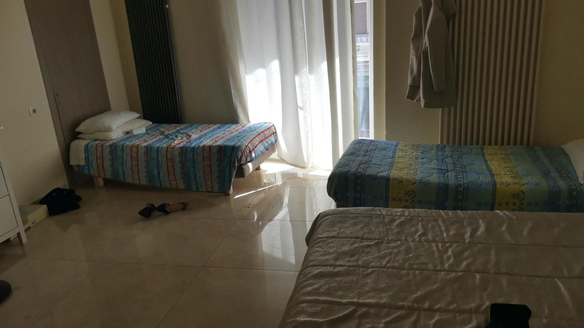 Parking Included Bed and Breakfast Matera Exteriör bild