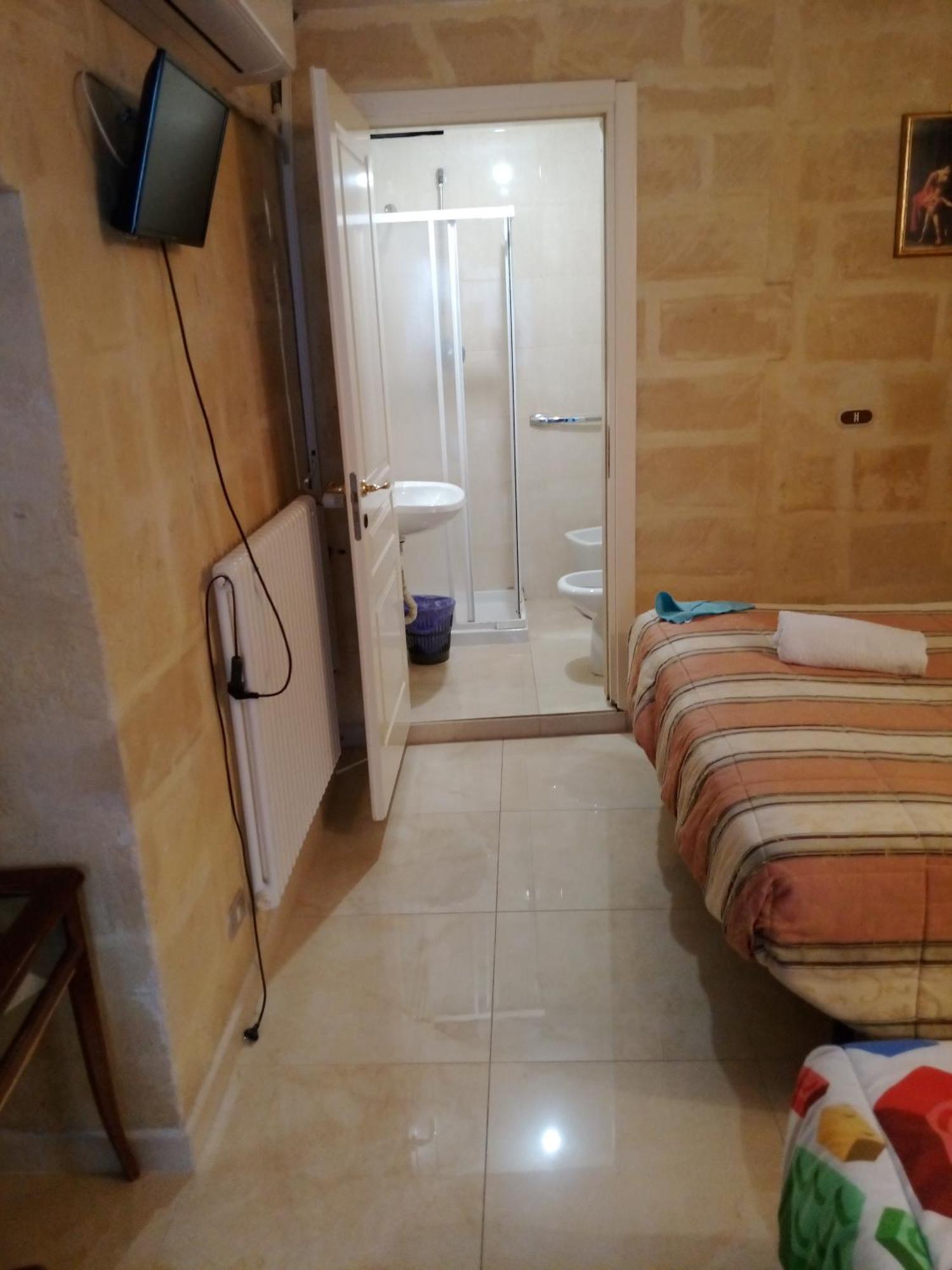Parking Included Bed and Breakfast Matera Rum bild